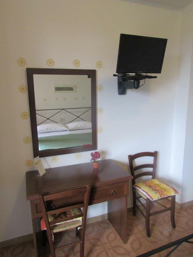 ホテル サンガロ Montepulciano Stazione 部屋 写真